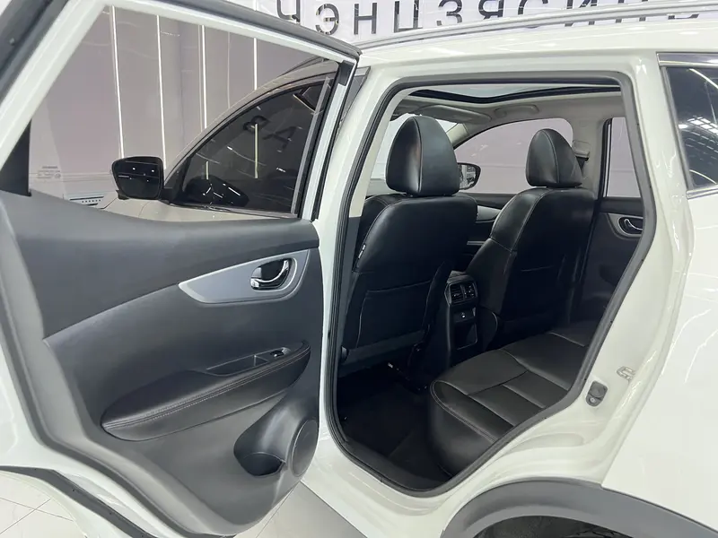 Nissan Qashqai 2.0 L XV Prem.Luxury — фото 13