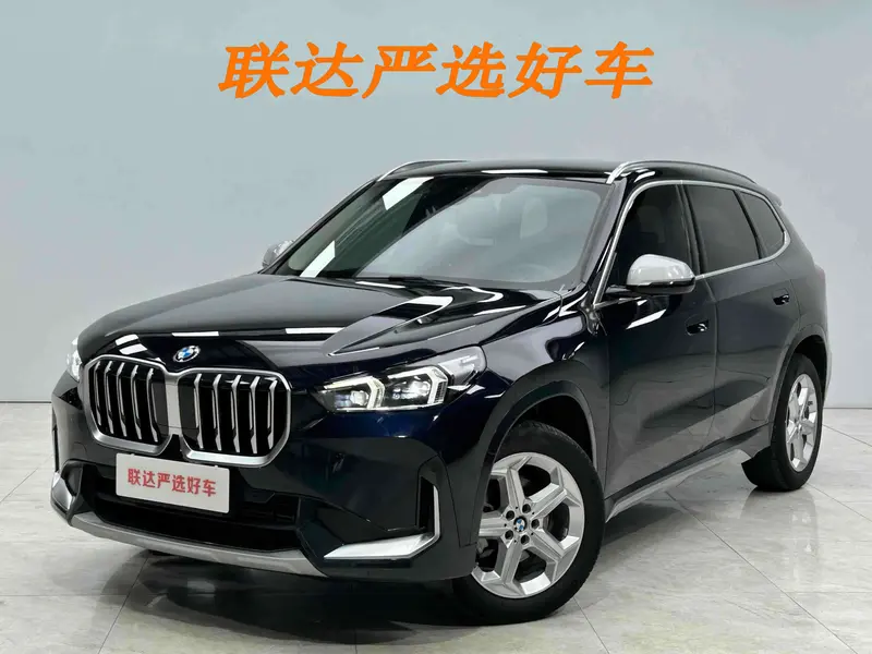 BMW X1 — фото 1