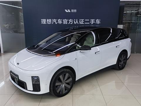 Li Auto i8