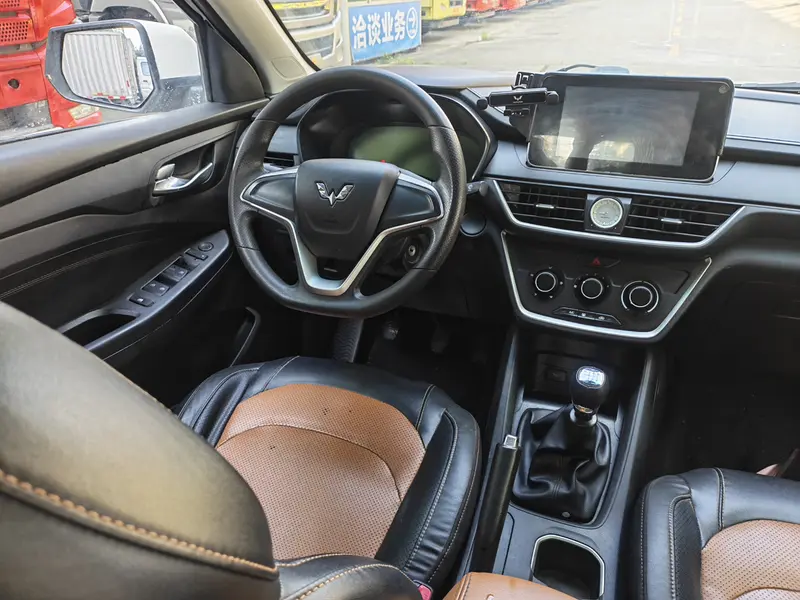 Wuling Hongguang S3 — фото 10