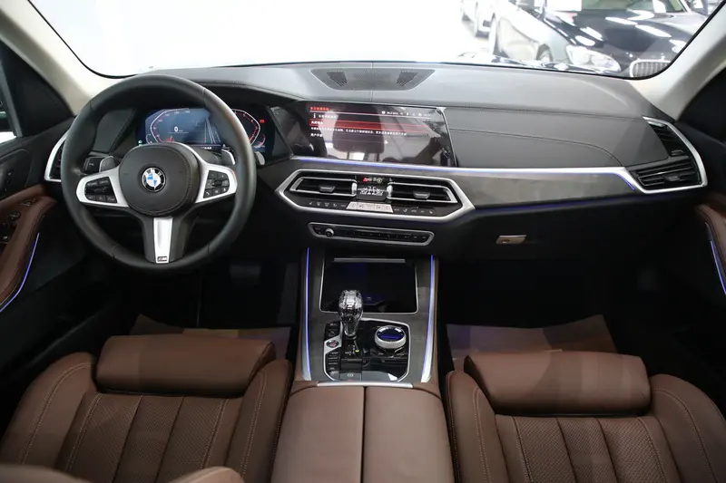 BMW X5 xDrive30i M спортпакет — фото 4