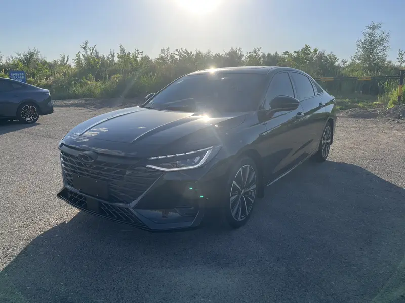 Chery Arrizo 8