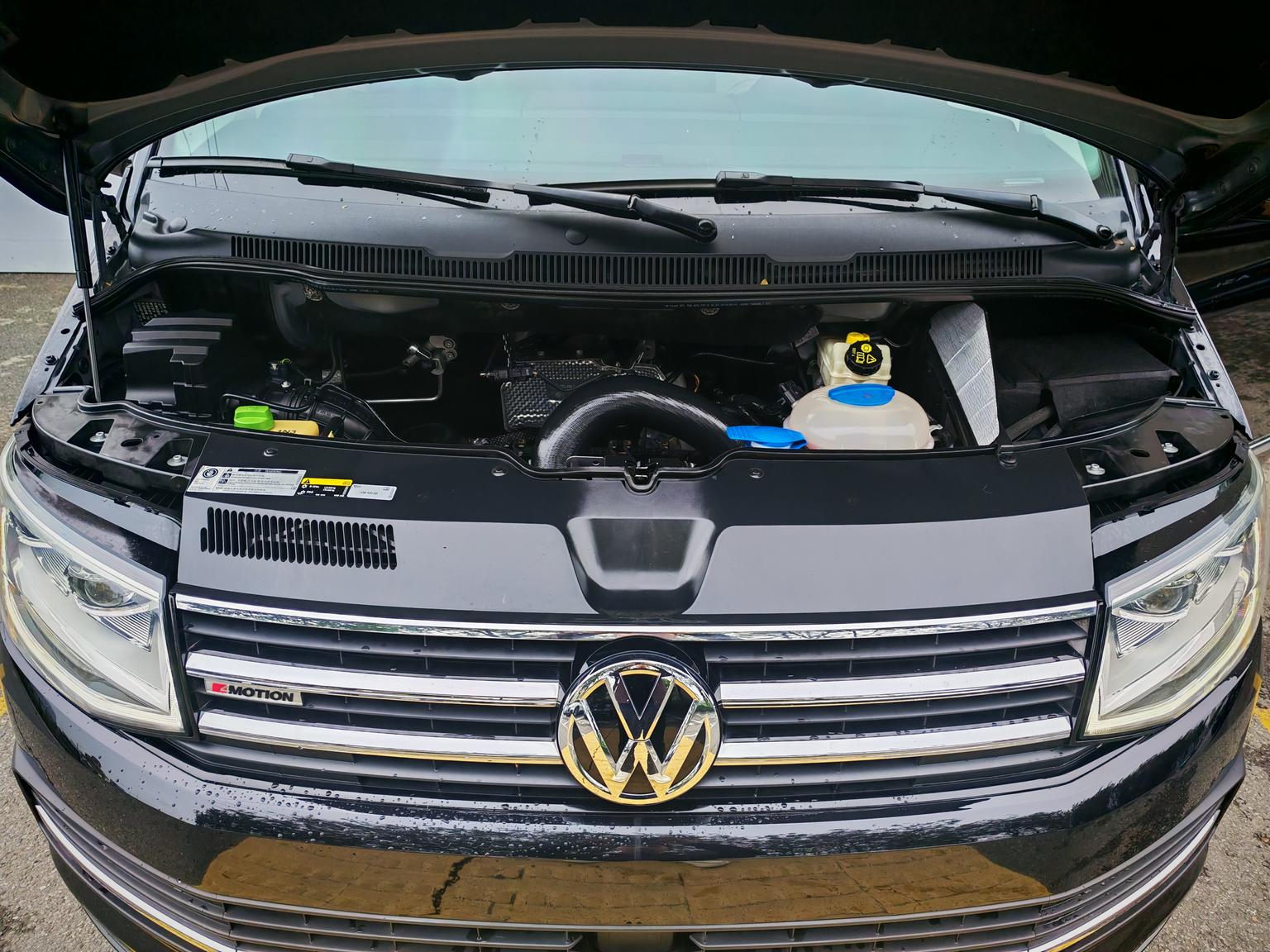 Volkswagen Multivan: фотография 26 из 33
