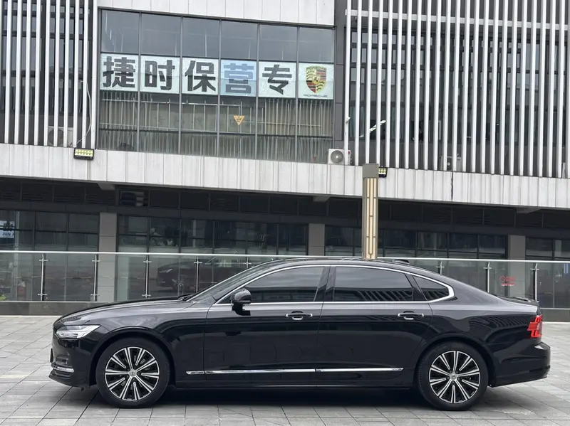 Volvo S90 — фото 3