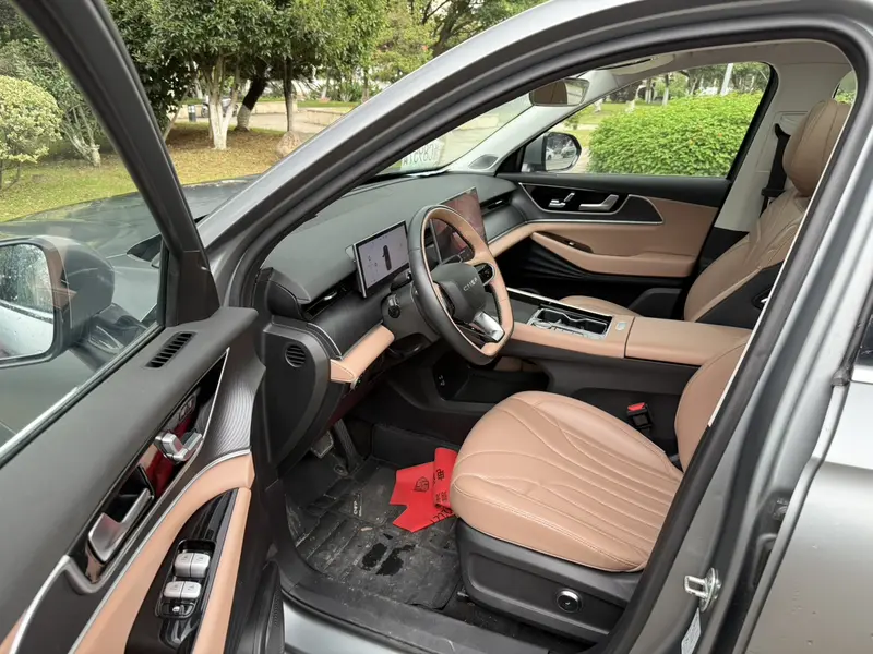 Chery Tiggo 8L — фото 11