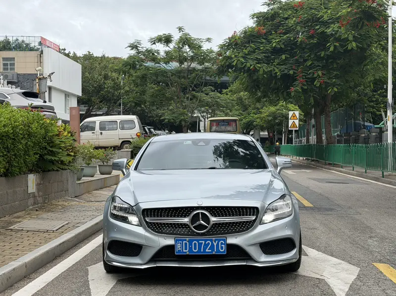 Mercedes-Benz CLS 320 — фото 2