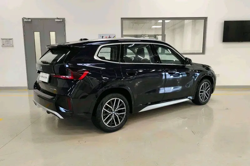 BMW i X 1 e Drive 25 L M Sport Package — фото 5