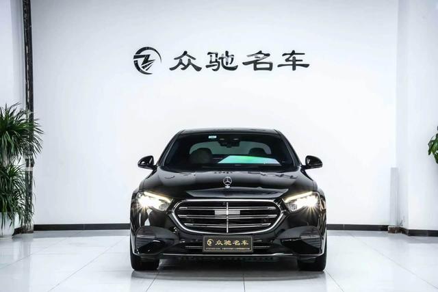Mercedes-Benz E-class 2024 Черный из Китая, фото 2