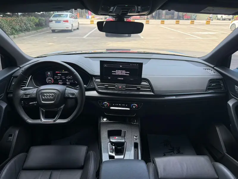 Audi Q5L 40T люкс-динамик — фото 8