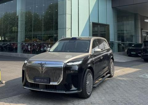 VOYAH Taishan PHEV