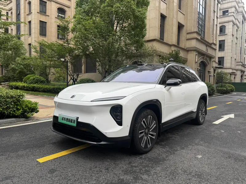 NIO ES7