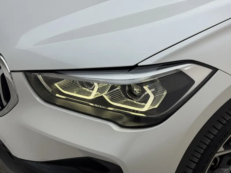 BMW X1 — фото 9