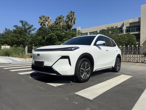 Geely Galaxy Starship 7 EM-i