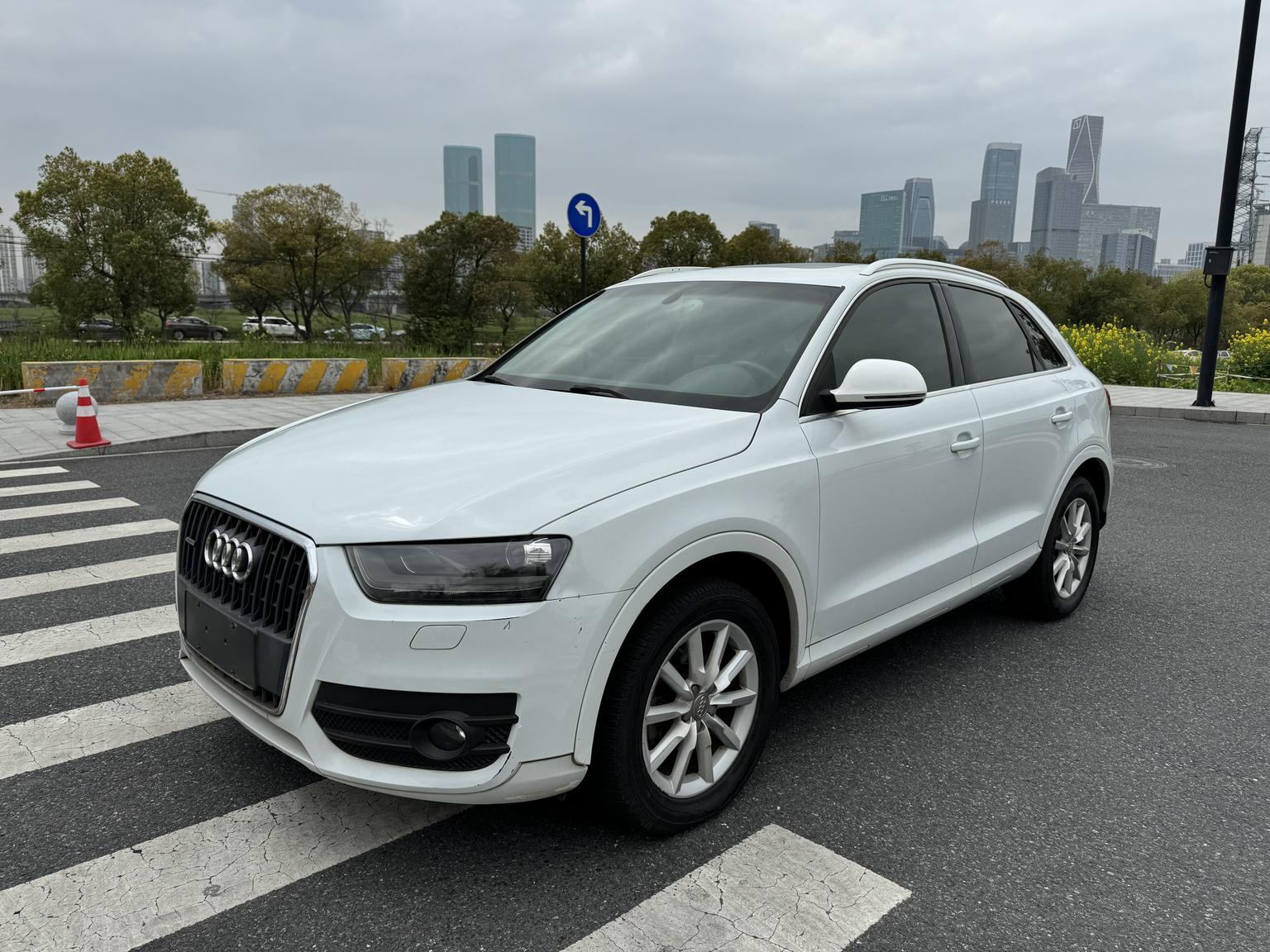 Audi Q3 — фотографии объявления, Фото 2