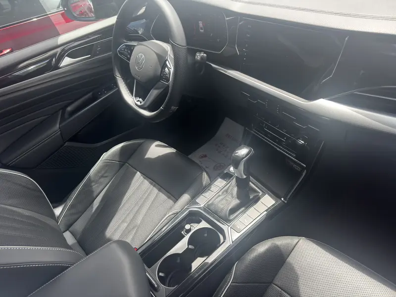 Volkswagen Passat — фото 7