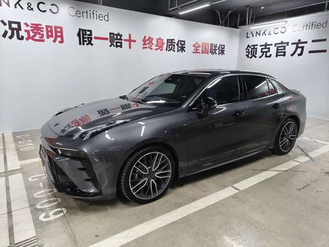 Lynk & Co 03