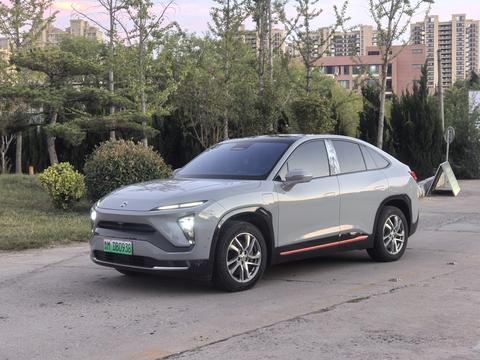 Nio EC6