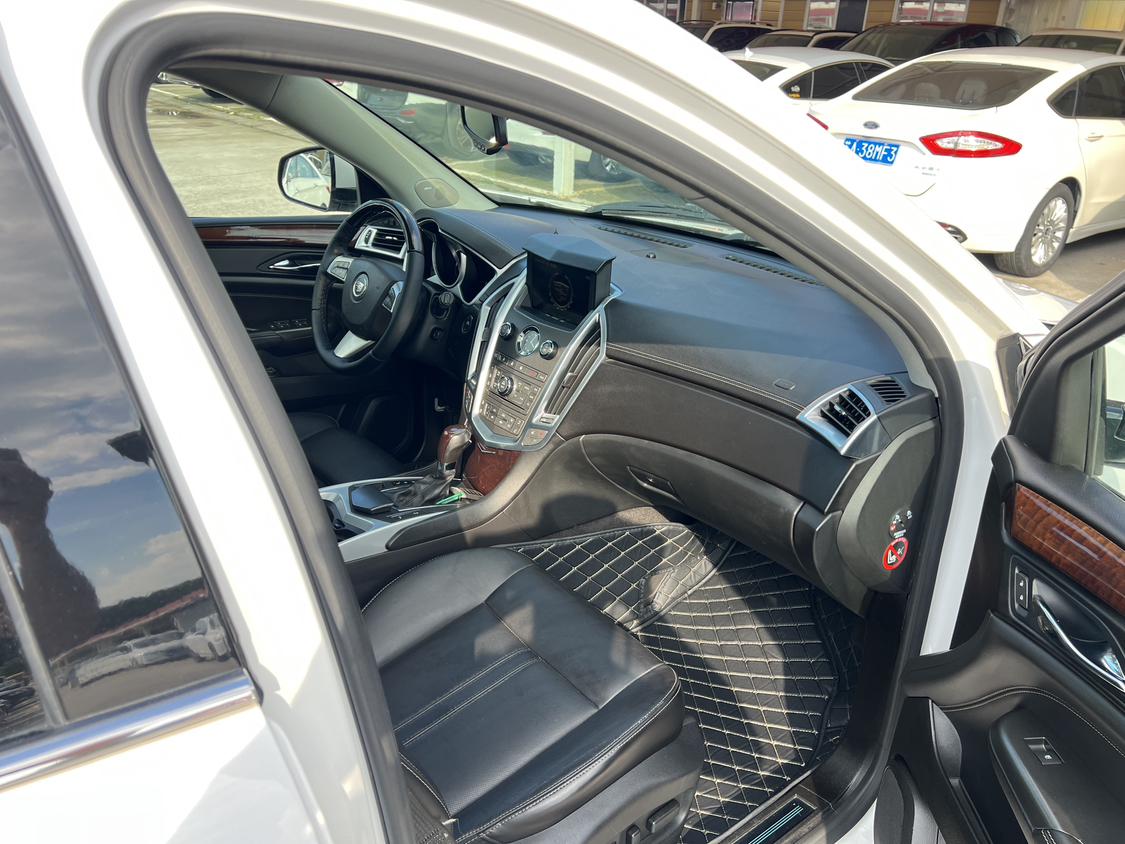 Cadillac SRX — фотографии объявления, Фото 19