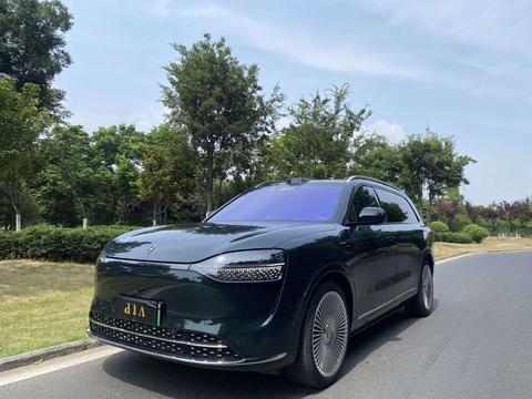 2024 AITO 问界 M9