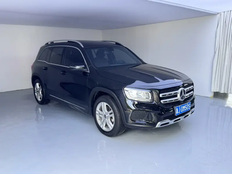Mercedes-Benz GLB — фото 3