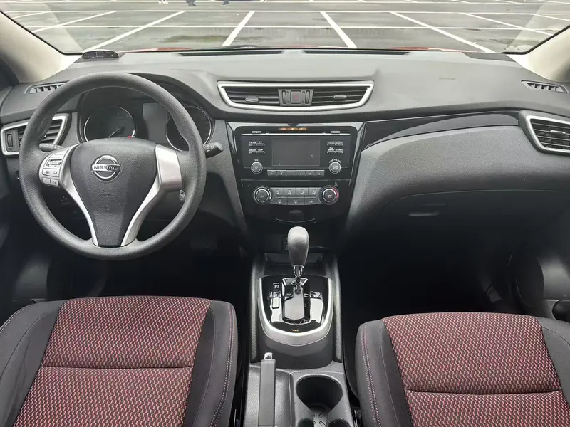 Nissan Qashqai — фото 6