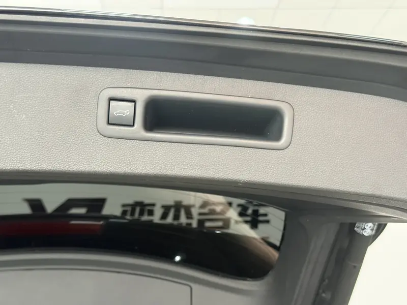 Toyota Highlander — фото 15