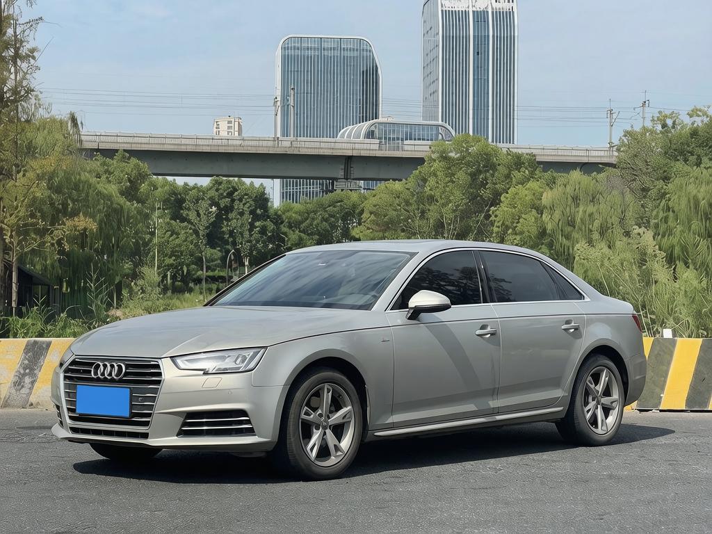 Audi A4L 2017 Plus 40 TFSI Fashion