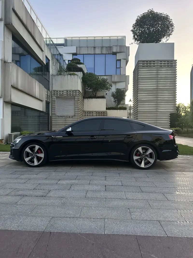 Audi S5 3.0T Sportback — фото 4