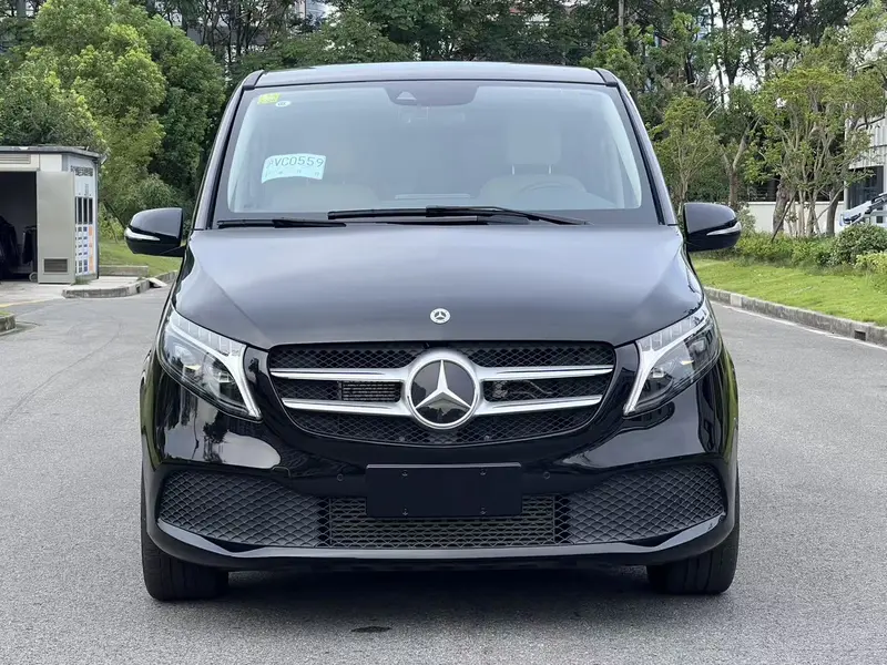 Mercedes-Benz V-Class — фото 2