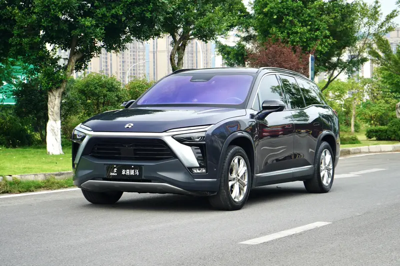 NIO ES8