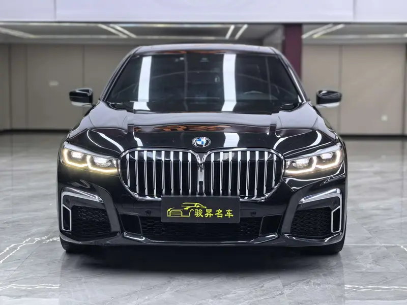 BMW 7 740 Li M Sport Package — фото 2