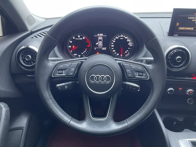 Audi A3 — фото 16