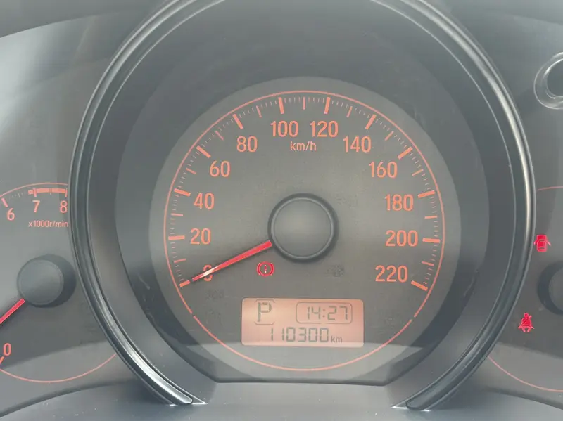 Honda Fit — фото 9