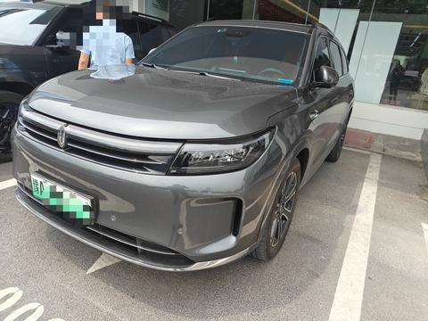 AITO M7