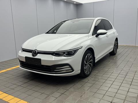 Volkswagen Golf 2021