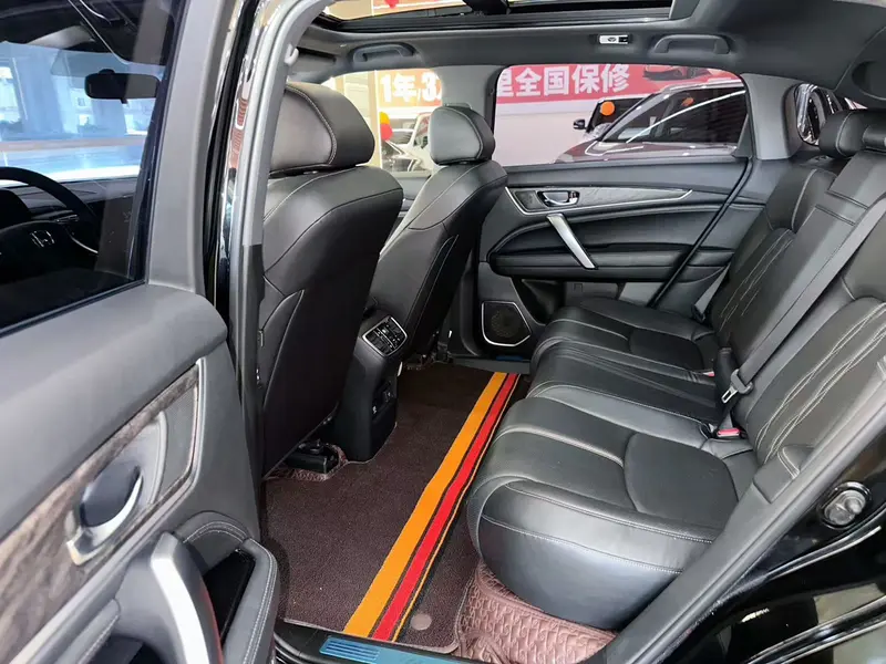 Honda UR-V 240TURBO моноприводный — фото 12