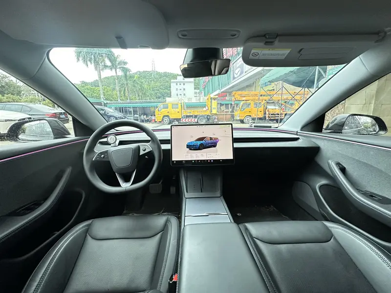 Tesla Model 3 — фото 6