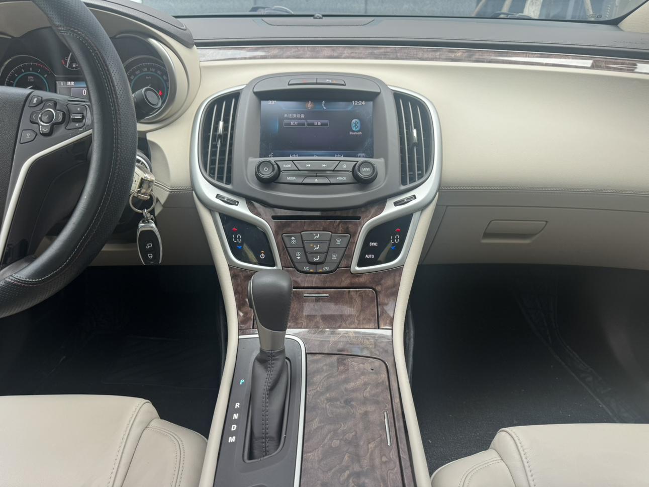 Buick LaCrosse — фотографии объявления, Фото 21