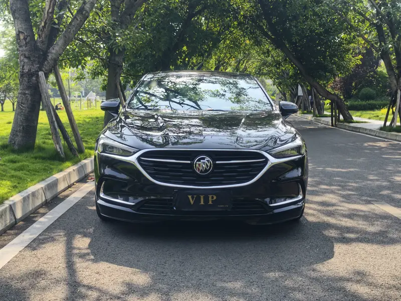 Buick LaCrosse 552T люкс — фото 2