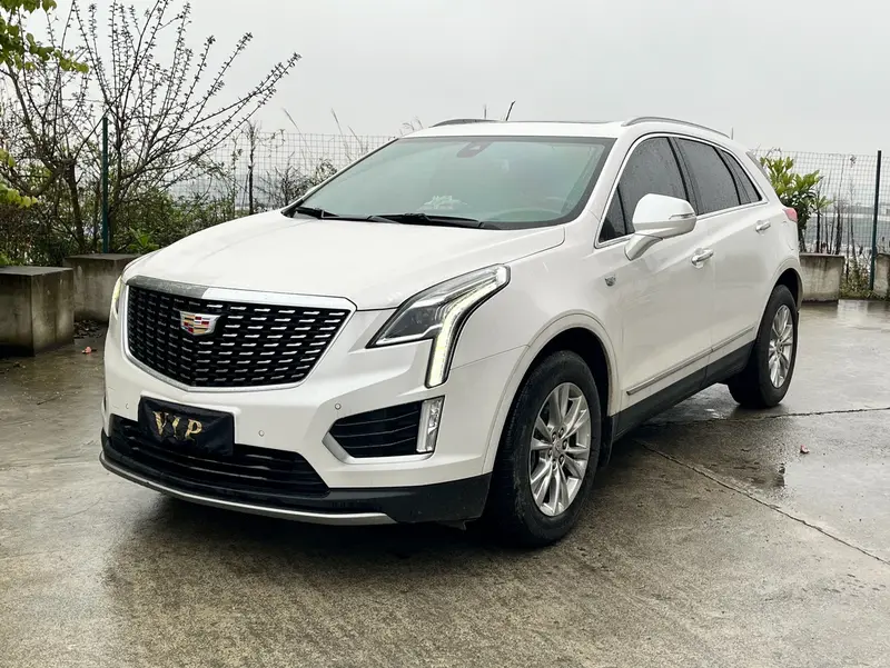 Cadillac XT5 — фото 1