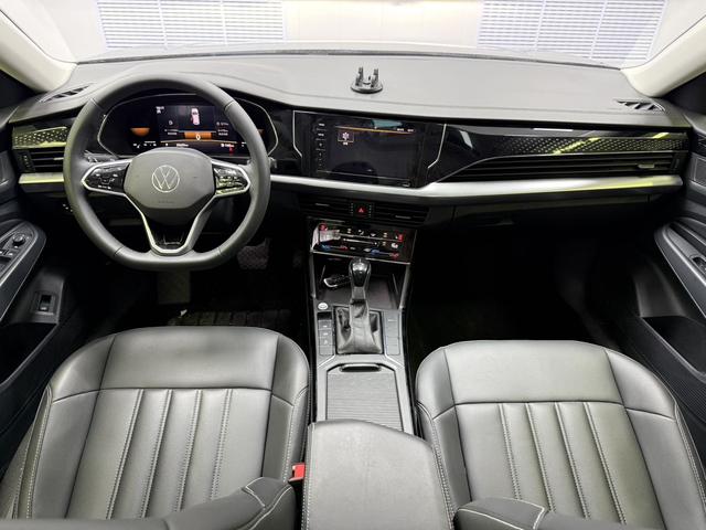Volkswagen Passat 2022 Черный из Китая, фото 2