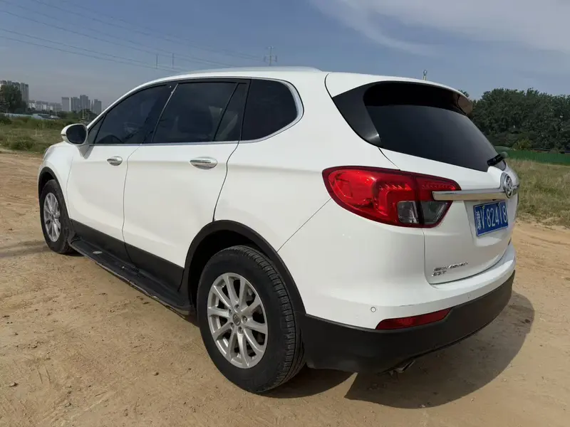 Buick Envision — фото 4