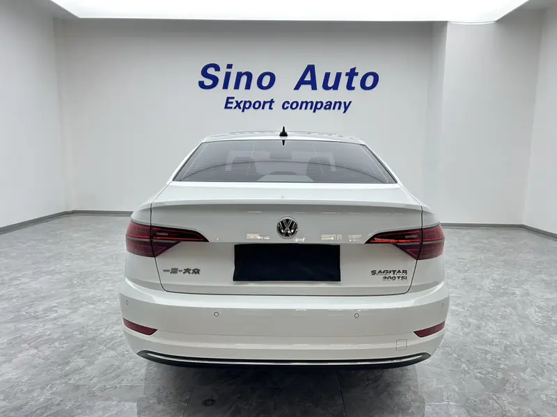 Volkswagen Sagitar 200 TSI DSG — фото 5