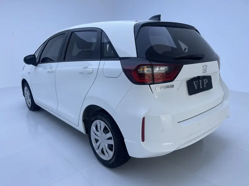 Honda Fit — фото 4