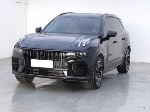 Lynk & Co 09 EM-P