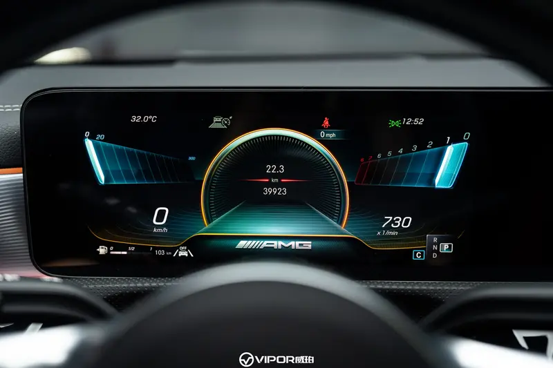 Mercedes-Benz A-Class AMG — фото 7