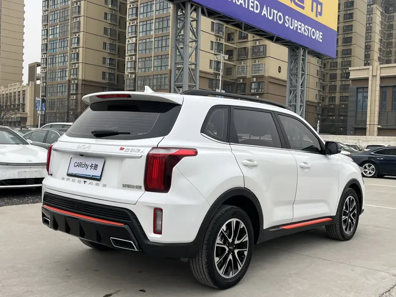 Kia Sportage Ace 1.5T GT-Line — фото 7