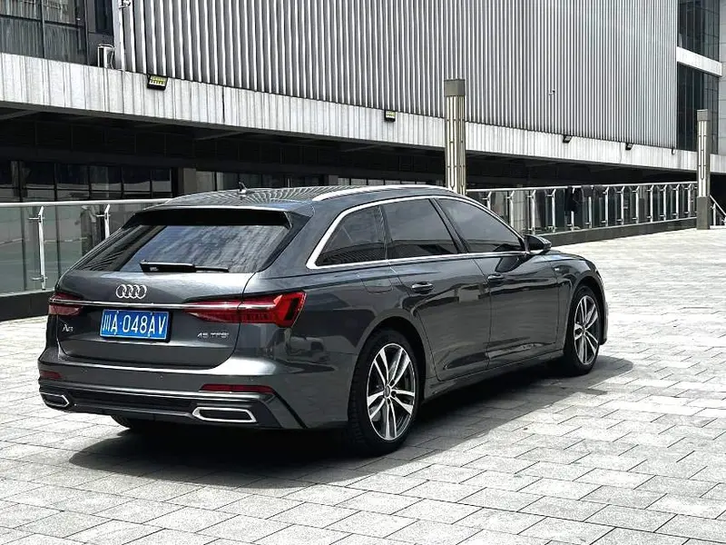 Audi A6 — фото 6