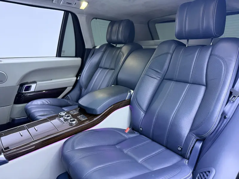Land Rover Range Rover 3.0 V6 SC Vogue SE — фото 15