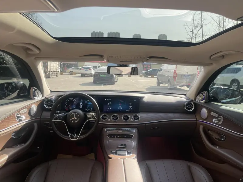 Mercedes-Benz E-Class E 300 L — фото 8